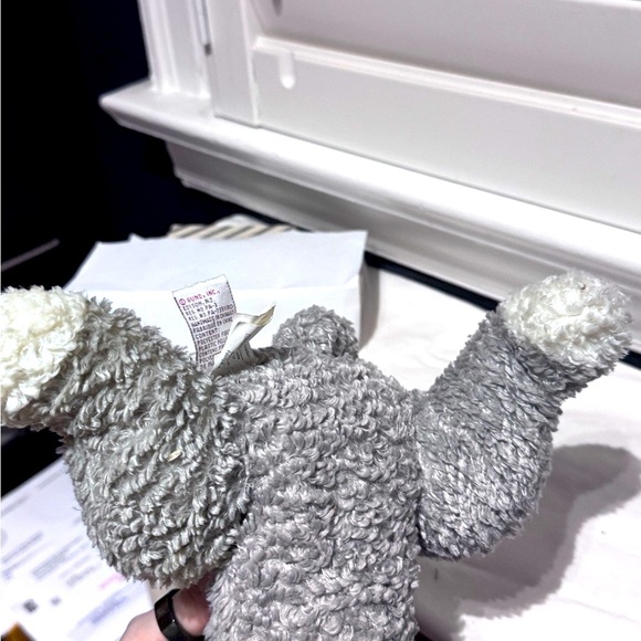 🐾 Vintage Rare 1990's GUND Bootsie the Cat (Gray and White Plush Toy) 🐾 - Picture 9 of 16